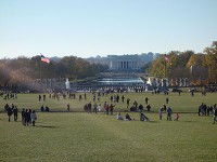 ワシントン記念塔前からリンカーン記念館