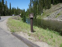 Isa Lakeは標識（２）のところにある