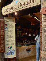 サンジャミニャーノの世界一になったことがあるアイスクリーム屋
