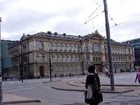 ヘルシンキ駅から見た国立劇場