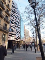 バルセロナ建築(5)　日本人の建築家が改修したホテル