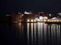 旧港の夜景