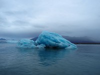 ヨークルサルロン氷河湖