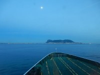 ジブラルタル海峡を船で横断！