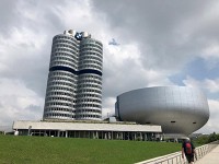 BMW本社と博物館