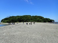 台風前の沖ノ鳥島