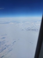 機内から見下ろした北極海