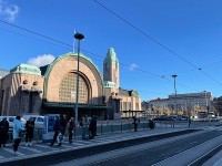 ヘルシンキ中央駅とトラム駅