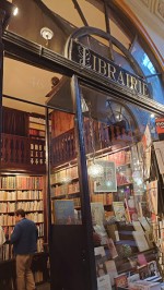 クラシックな本屋さん