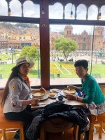 マリソルさんとクスコ市内でランチ（キヌアのスープ）