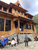 Morskie池山小屋