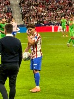 試合開始