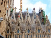 サグラダ・ファミリア・果物の彫刻
