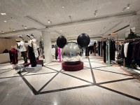 店内のディスプレイ