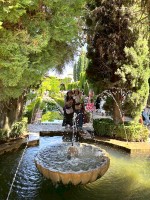 ヘネラリフェ庭園の水辺スポット