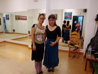 taller de flamenco の先生です。次のレッスンの女の子に撮ってもらいました。あまり時間がなく写真が少ないのが残念ですが。