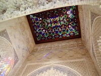 アルハンブラ宮殿のステンドグラス
